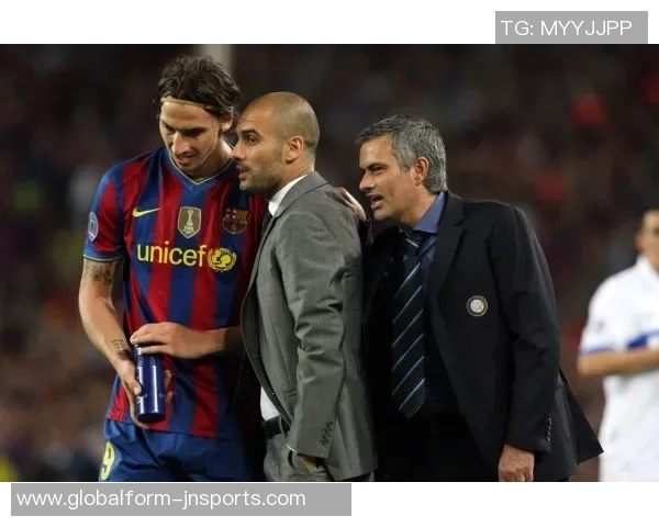 罗马诺与菲米亲密合影赞其场上表现与场下魅力并存 罗马诺与菲米亲密合影赞其场上表现与场下魅力并存