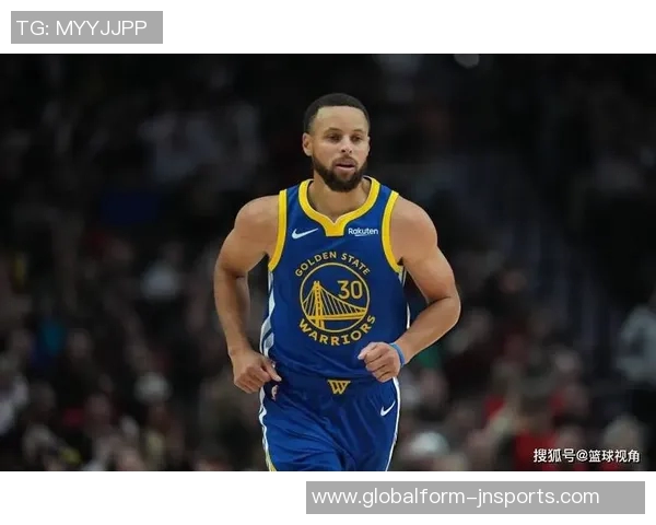 假期学习不放松库里首节火力全开轰下11分展现超强状态