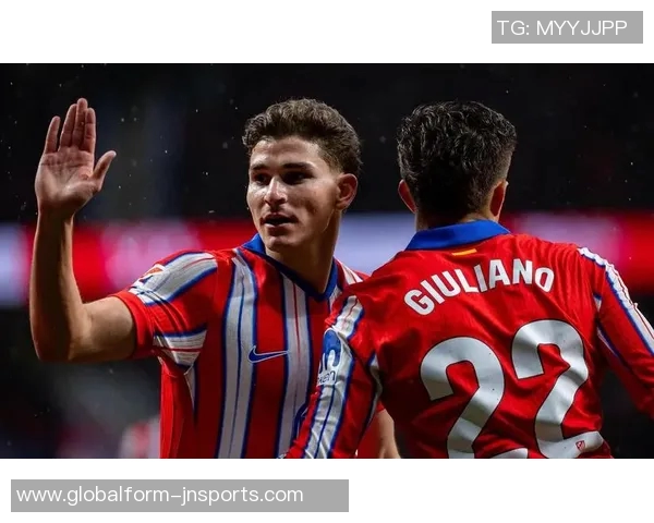 马卡报道阿尔瓦雷斯成巴萨心仪目标马竞急于续约以消除外界疑虑